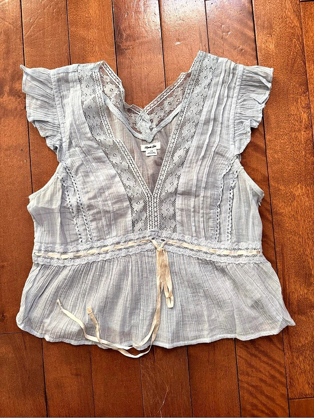Free People Lace Trim Ruffle Sleeve Blouse in Gray Size Large
